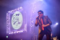 Billy Joel Tribute UK onstage at Pontins (02)